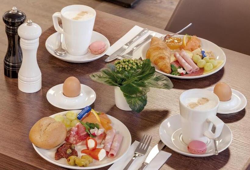 ホテル Newton Ludwigshafen