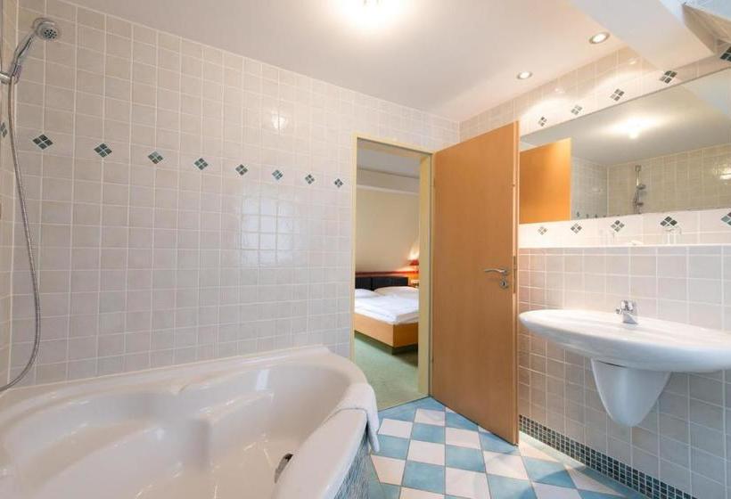 בית מלון כפרי Eisbach