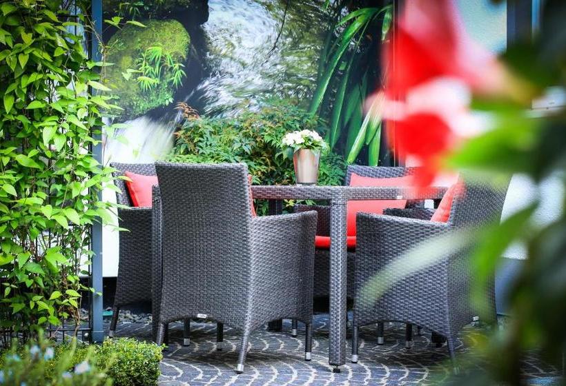 ホテル Feriendomizil Am Lindenplatz