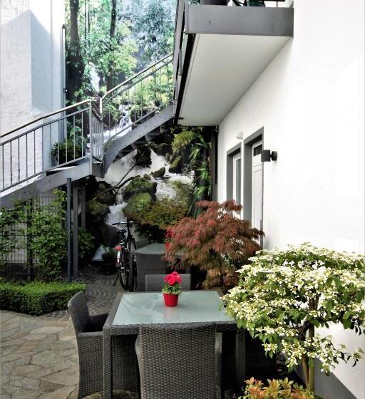 ホテル Feriendomizil Am Lindenplatz