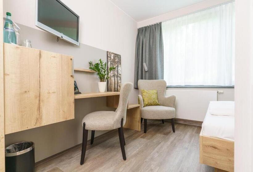 فندق Forsthaus Grüna Betreiber Gmbh