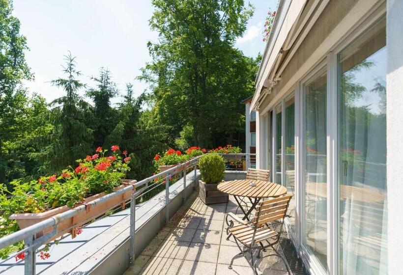 فندق Forsthaus Grüna Betreiber Gmbh