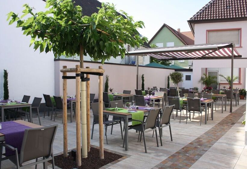 Garni Hotel Goldenes Lamm