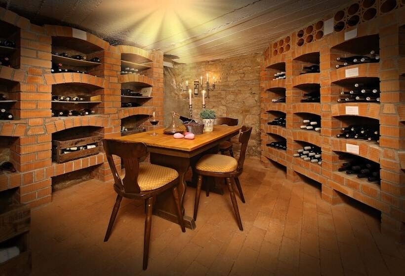 Garni Hotel Goldenes Lamm