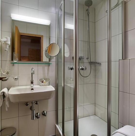 בית מלון כפרי Gasthaus Zum Kranz