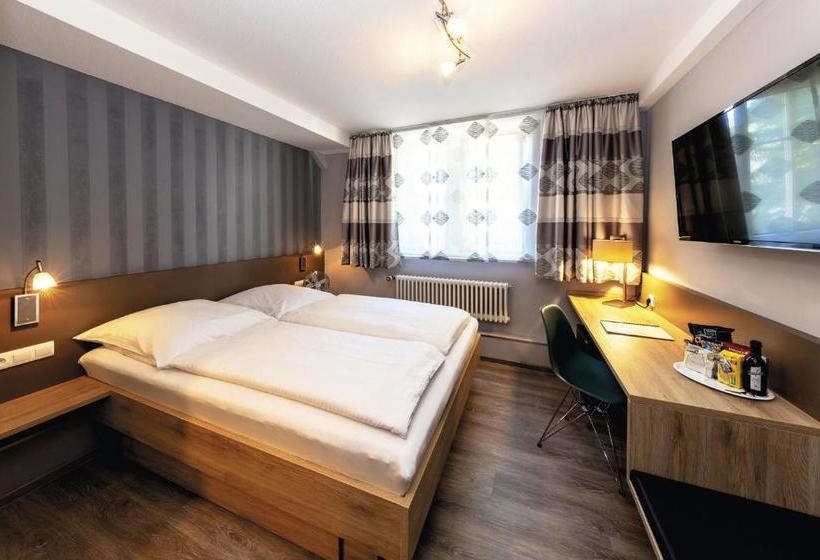 هتل Gasthaus Zum Ochsen