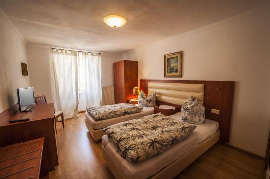 בית מלון כפרי Naturstein & Restaurant Lörrach