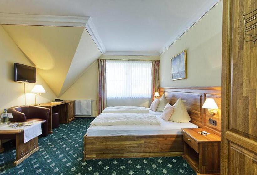 فندق Golfpark Gut Duneburg