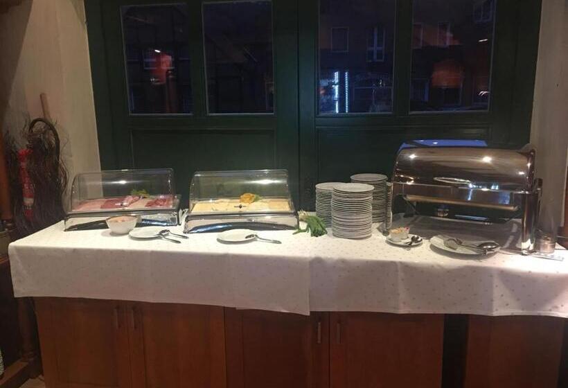 فندق Golfpark Gut Duneburg