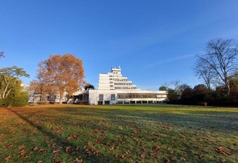 ホテル Heinrich Pesch