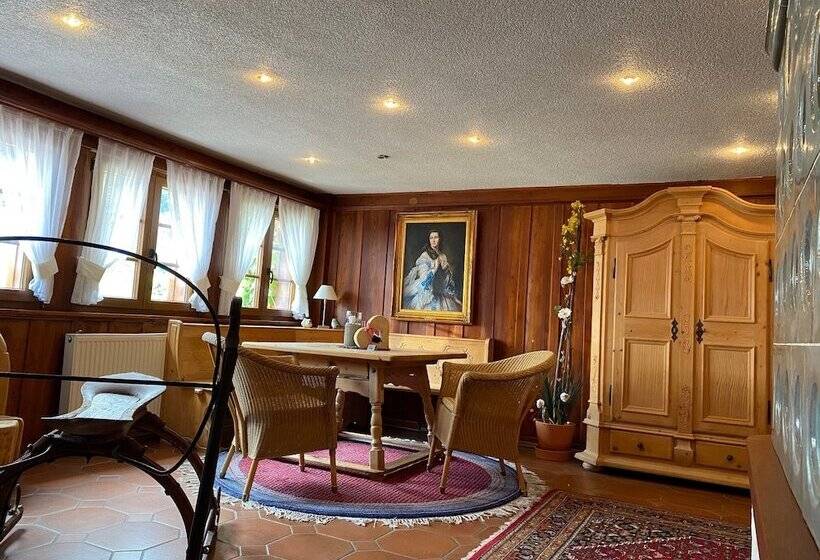 Отель Hirschen Menzenschwand