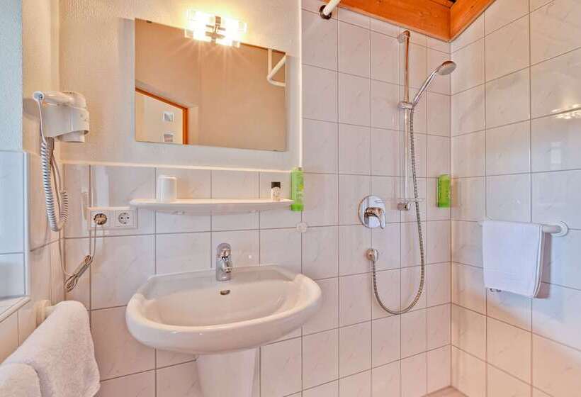 酒店 Hohenwart Forum