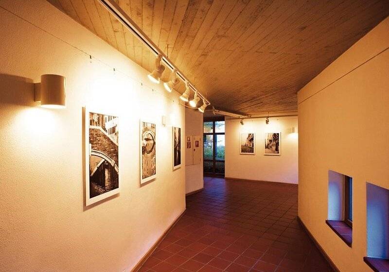 酒店 Hohenwart Forum