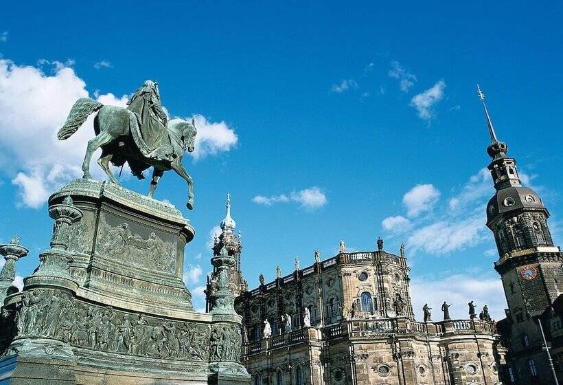 Отель Ibis Budget Dresden City