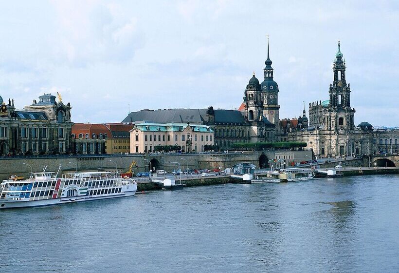 Отель Ibis Budget Dresden City