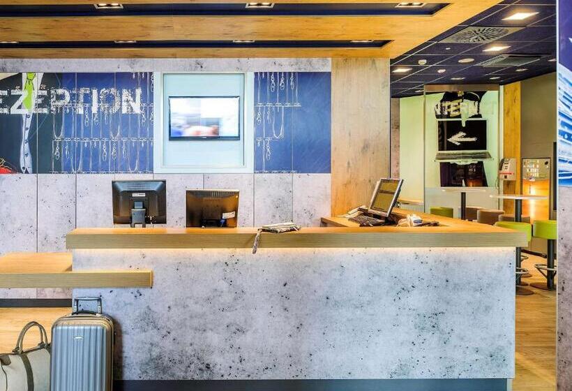 בית מלון כפרי Ibis Budget Hannover Hbf