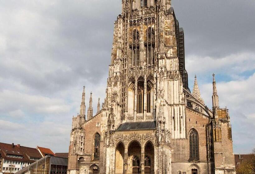 Отель Ibis Budget Ulm City