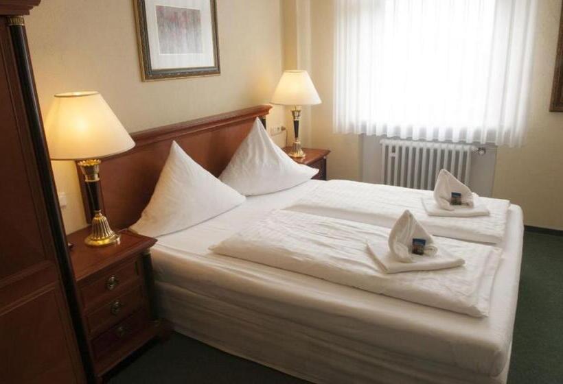 فندق Laacher Lay