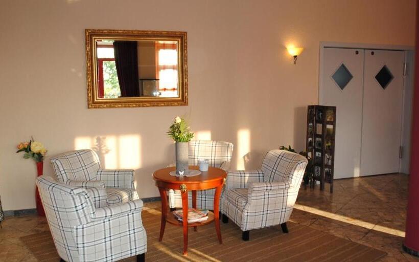 ホテル Laacher Lay