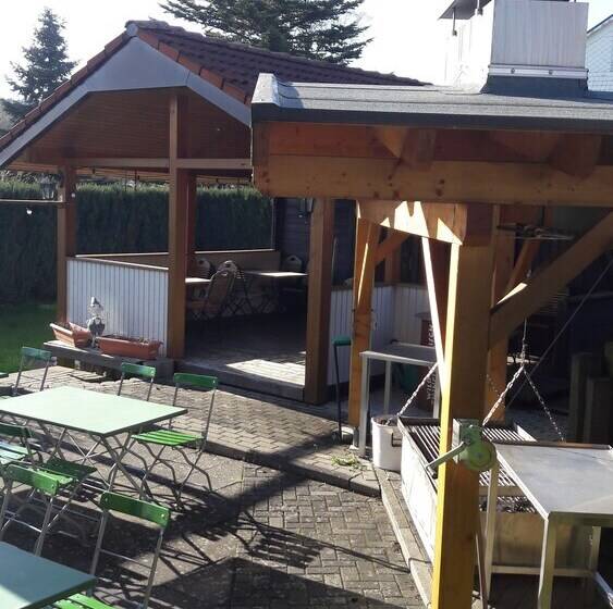 בית מלון כפרי Landgasthaus Hubertusklause