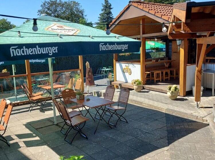 בית מלון כפרי Landgasthaus Hubertusklause