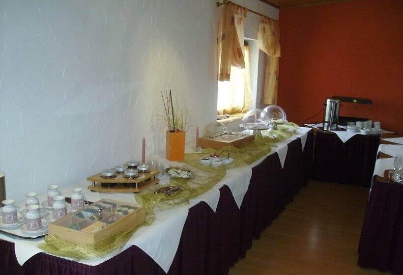 בית מלון כפרי Landgasthaus Hubertusklause