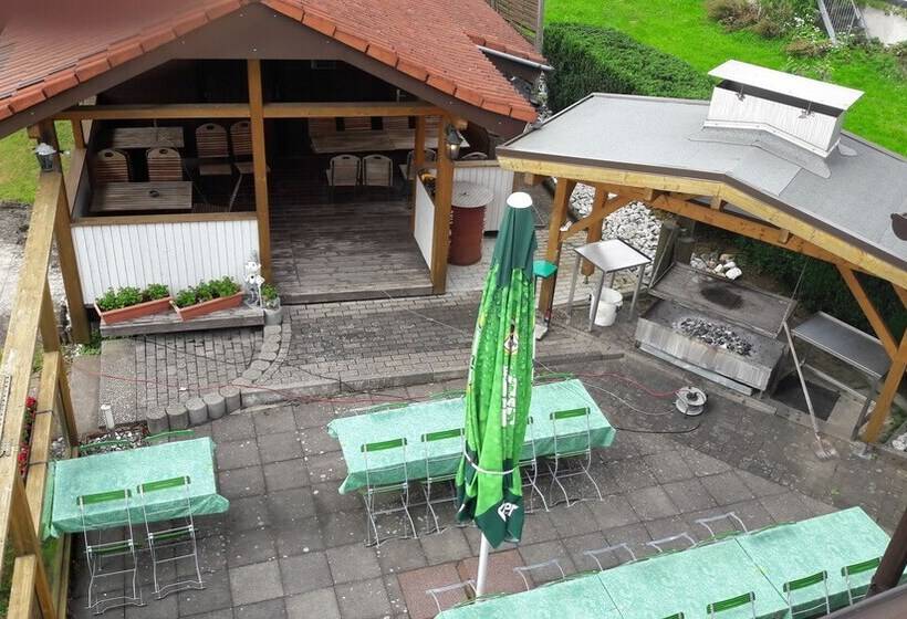 בית מלון כפרי Landgasthaus Hubertusklause