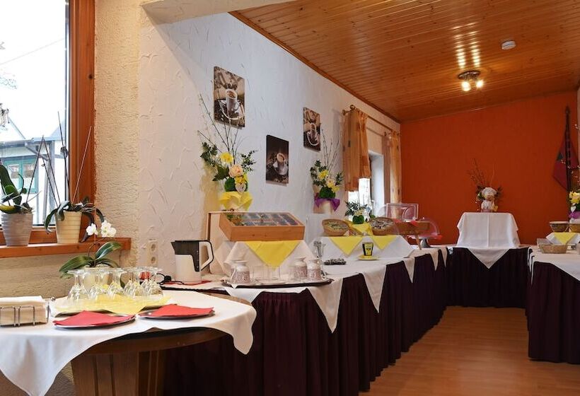 בית מלון כפרי Landgasthaus Hubertusklause