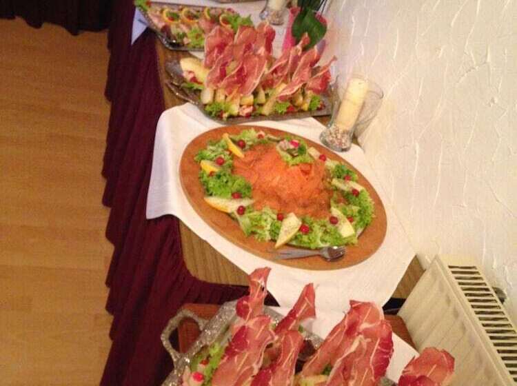 בית מלון כפרי Landgasthaus Hubertusklause