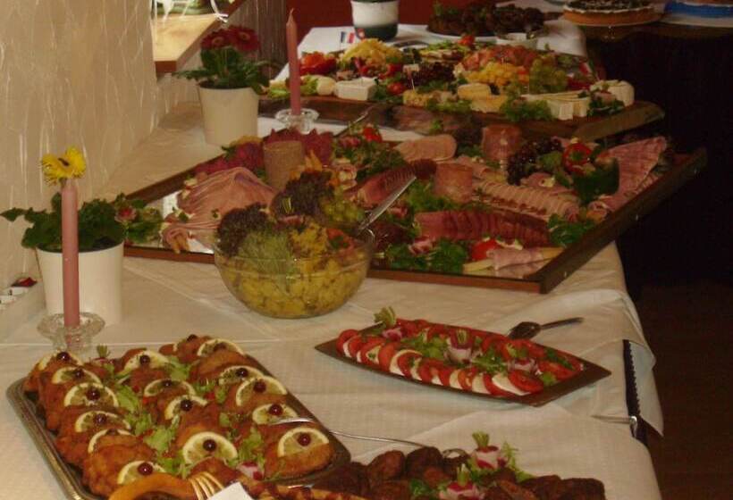 בית מלון כפרי Landgasthaus Hubertusklause