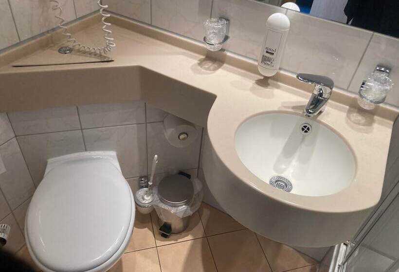 فندق Louis Müller