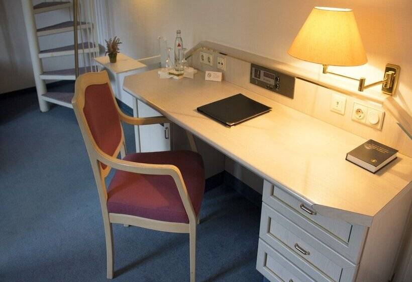 Malteser Komturei Hotel / Restaurant