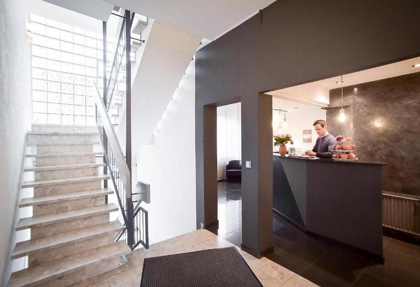 בית מלון כפרי Mautner Airport Und Messe