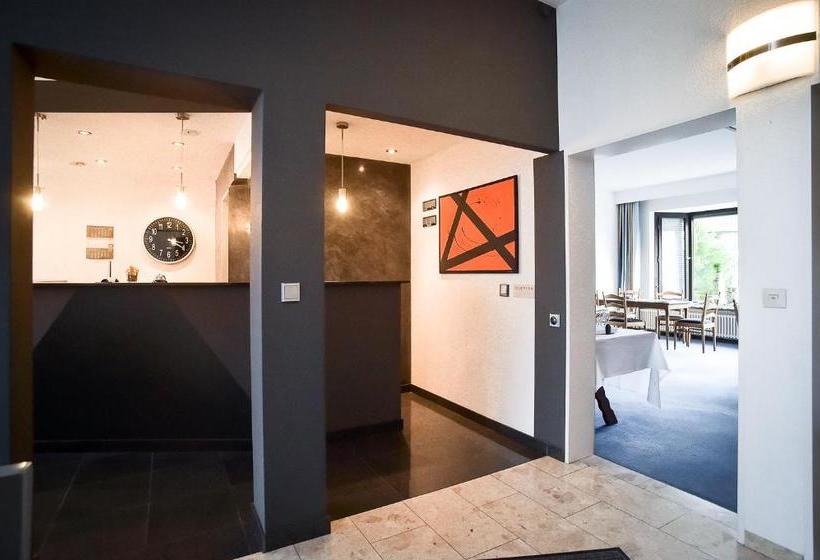 בית מלון כפרי Mautner Airport Und Messe