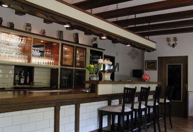 Отель Moselkern