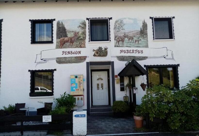 בית מלון כפרי Pension Hubertus