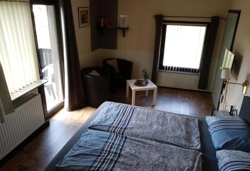 בית מלון כפרי Pension Hubertus