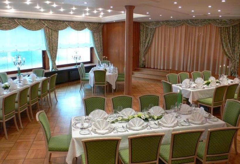 Отель Restaurant Arneggers Adler