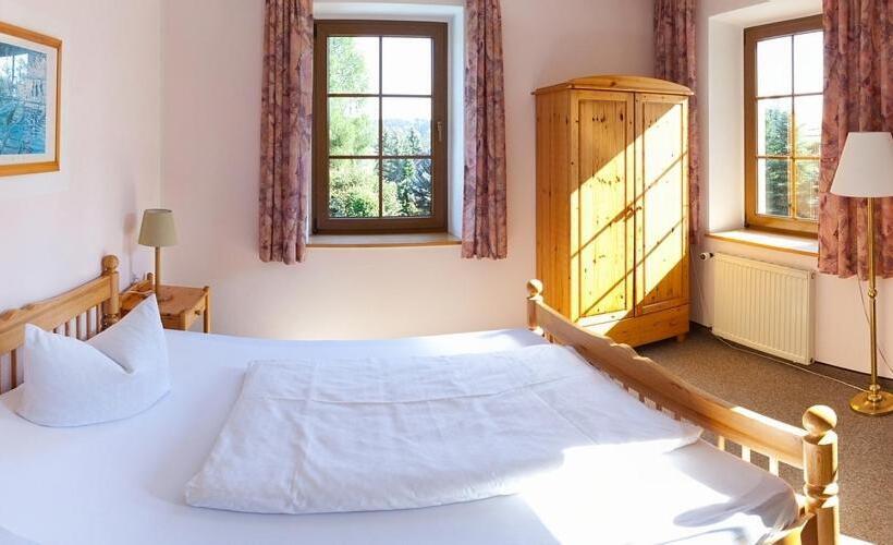 酒店 & Restaurant Kleinolbersdorf