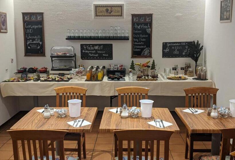 ホテル Rheinauer Hof   Bed & Breakfast