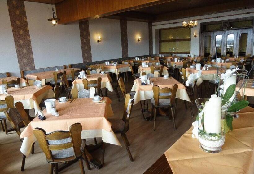 Отель Ruthmann Rheinblick Garni