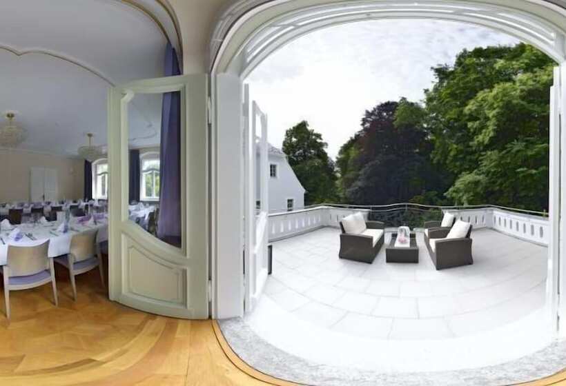 호텔 Schloss Rabenstein