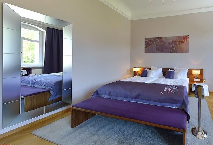 호텔 Schloss Rabenstein