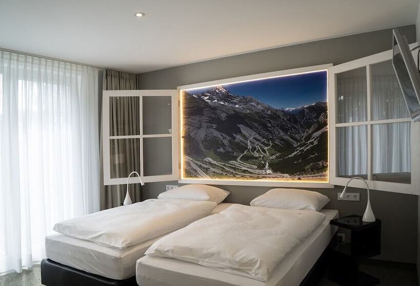 Sport  & Seminarhotel Glockenspitze