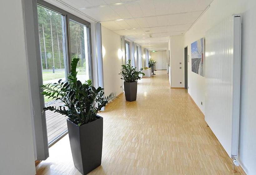 Отель Und Kongresszentrum Wanderath