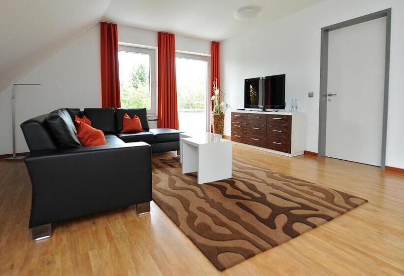 호텔 Und Kongresszentrum Wanderath