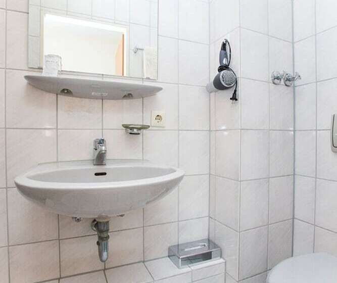 בית מלון כפרי Wegener