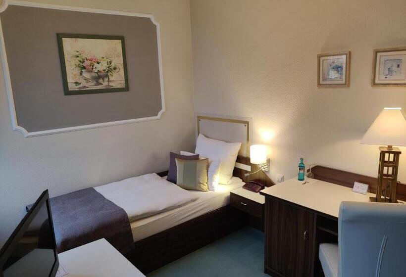 ホテル Weiße Taube