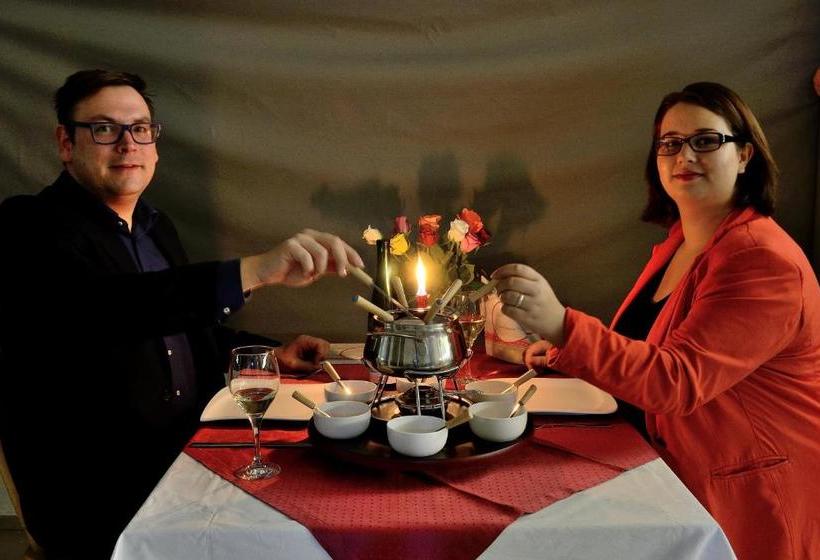 Отель Zum Josefshof