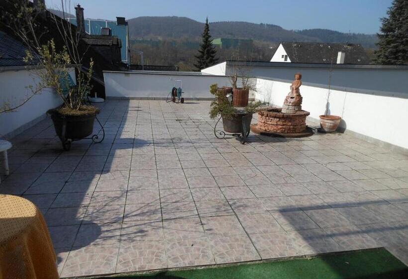 Отель Zum Josefshof